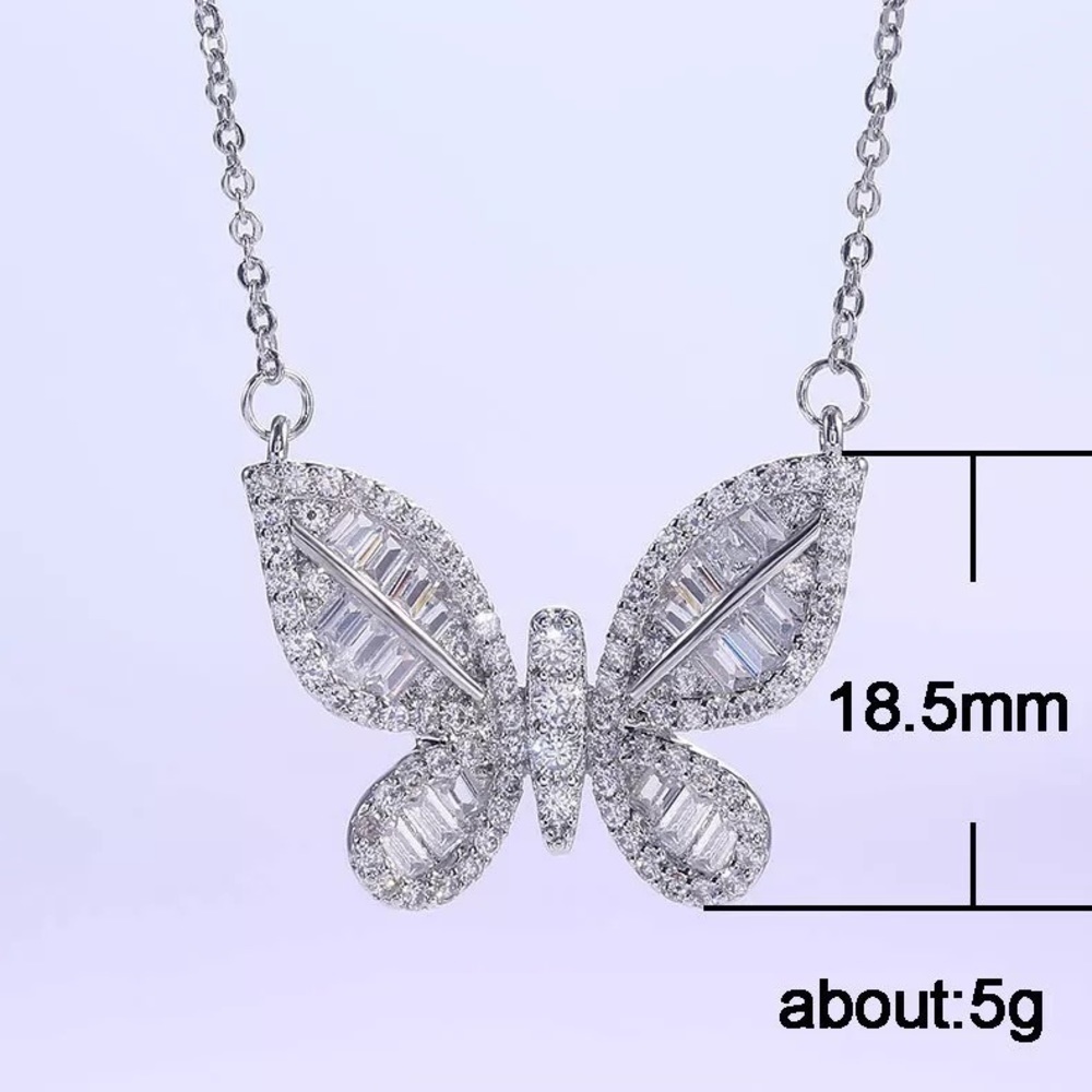 NWT Crystal and Silver Butterfly Necklace with Gift Box - Picture 2 of 6